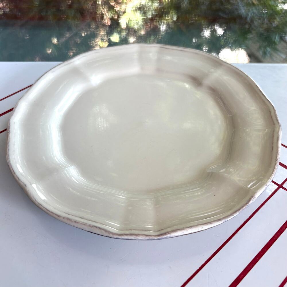 Toscano Cream Noble Excellence Scalloped Salad Plate